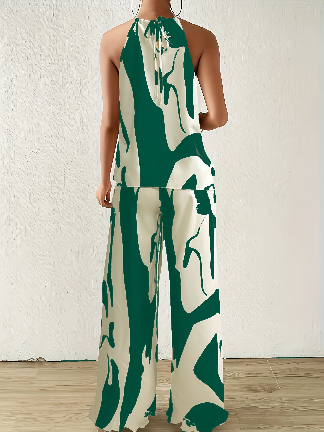 Elegant Vacation Print Neck Strapless Vest and Trousers