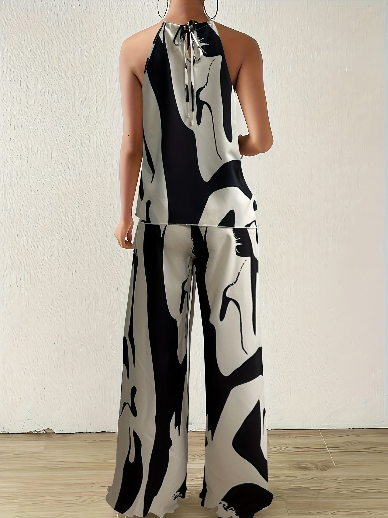 Elegant Vacation Print Neck Strapless Vest and Trousers